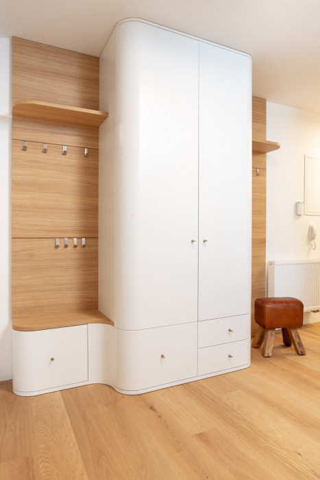 Interiér mezonetového bytu, studio AEIOU