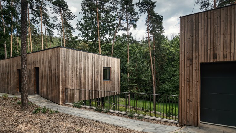 Dům ve Skrejši, Refuel works / Zbyněk Ryška, Jan Skoupý, Libor Šupler