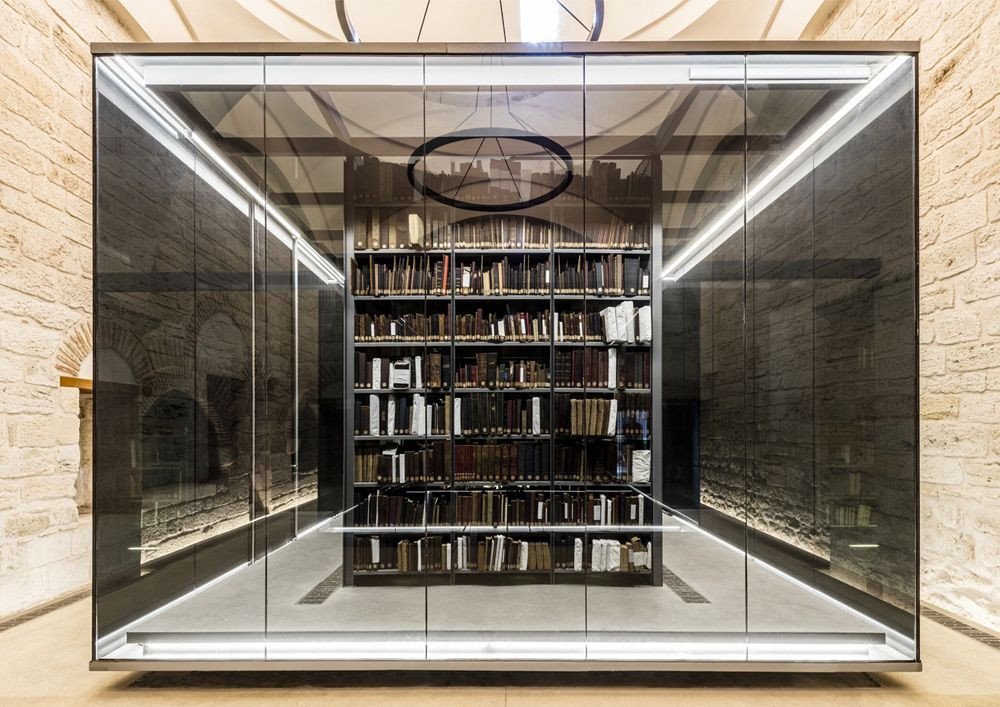 Tabanlioglu Architects, knihovna Beyazit v Istanbulu - box s vzácnými tisky, foto