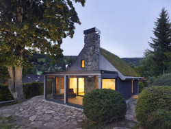 Rekonstrukce horské chaty z 80. let od studia ARCHTEAM