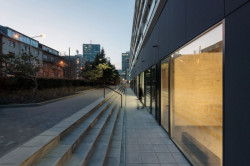 Compass Architekti, Polyfunkčný objekt Miletičova 5 – foto