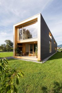 Juri Troy, Haus 37m - foto