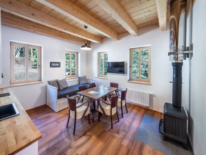 Rekonstrukce chalupy v Jizerských horách, SENAA architekti / Václav Navrátil, Jan Sedláček, Kateřina Zabadalová, Jan Gadziala