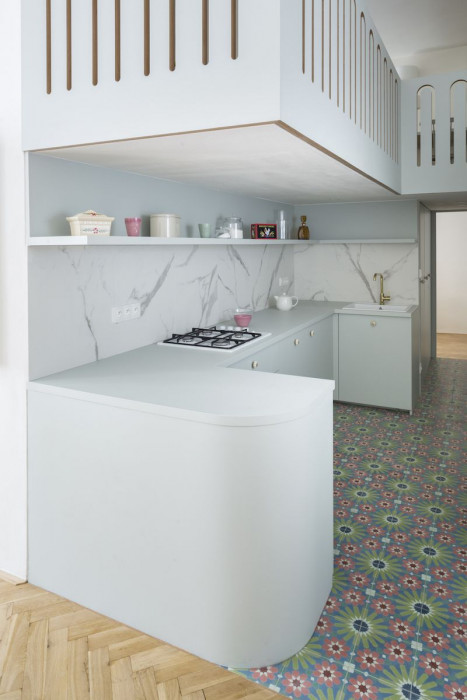 Rekonstrukce činžovního bytu s pavlačí, No Architects