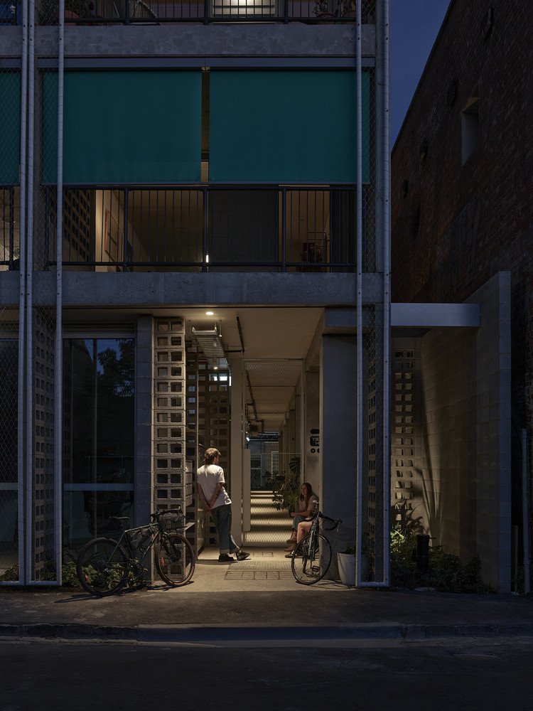Terasový dům v Sydney od studia Austin Maynard Architects