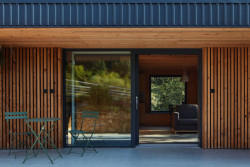 Chatu v Posázaví navrhl architekt Martin Hajný.