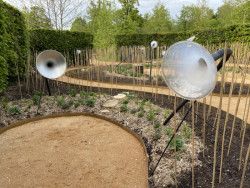 Zahrada sdíleného vědomí po dokončení v dubnu. Foto: Jan Trpkoš