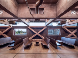 Centrálních polytechnických dílen a Galerie města Pardubic od Šépka architekti