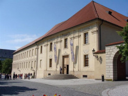 Pavel Janák, Jízdárna Pražského hradu, proměna a rekonstrukce objektu – foto