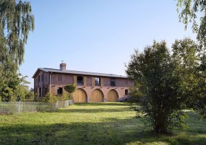 Thomas Kröger Architekten, rekonstrukce stodoly ve Fergitz, foto