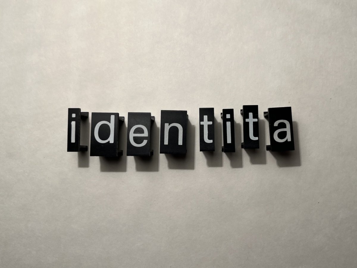 Identita – příběh českého grafického designu bude Česká televize vysílat od 11. ledna 2024.