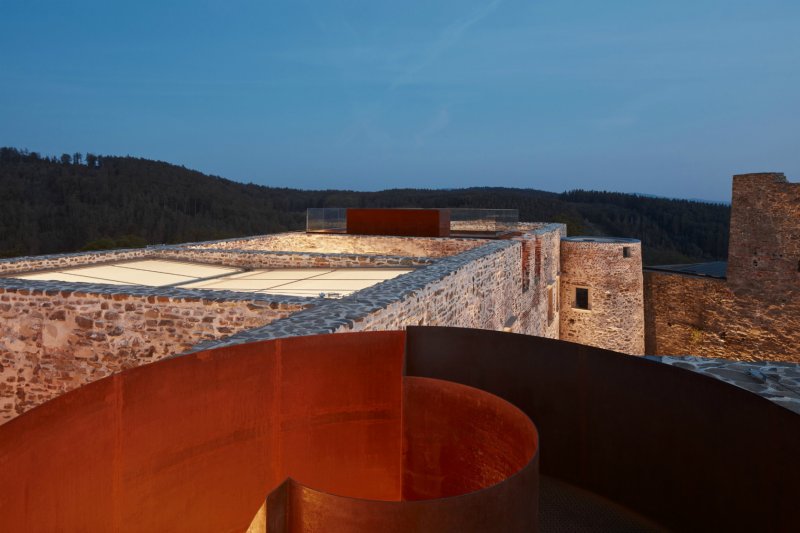 Rekonstrukce paláce hradu Helfštýna, Atelier-r / Miroslav Pospíšil, Martin Karlík