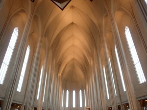 Hallgrímskirkja, Guðjón Samúelsson, návrh 1937, dokončení 1986