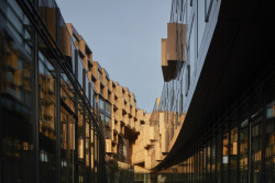 Bytový dům Fragment v Karlíně získal ocenění v mezinárodní soutěži.