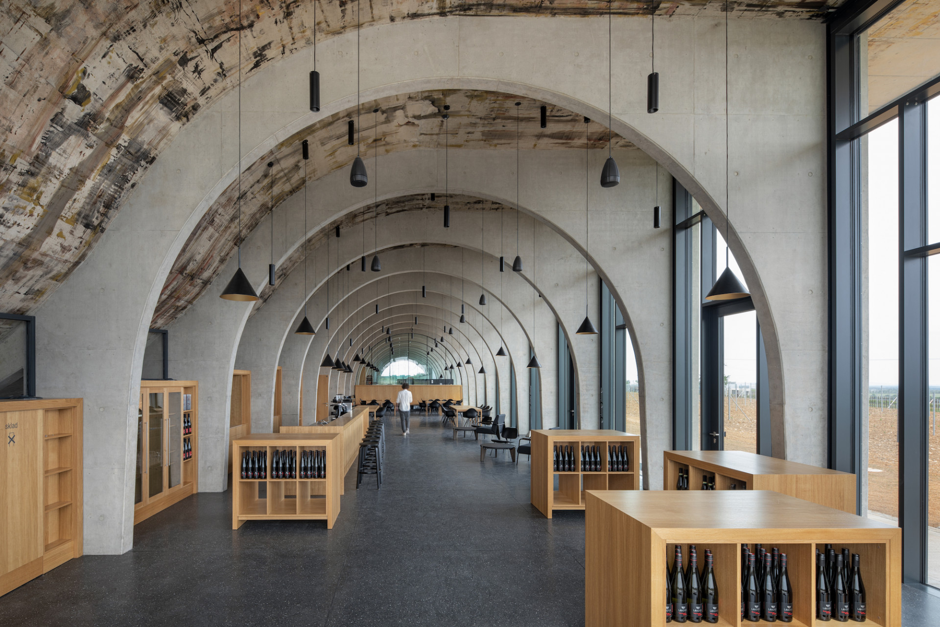 Sídlo Vinařství LAHOFER v Dobšicích u Znojma, Chybík+Krištof