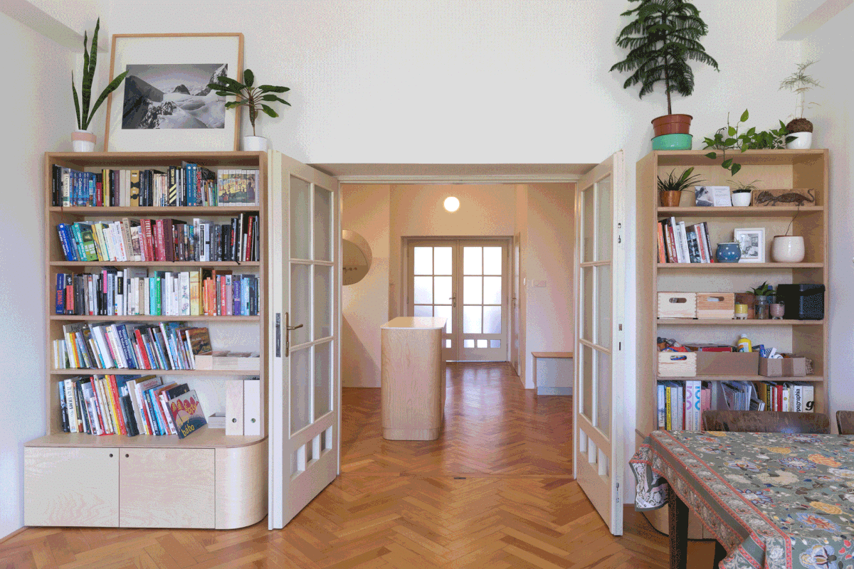 3+1 v pražských Vršovicích navrhly architektky ze studia Schwestern. (Byt ve Vršovicích, Schwestern)