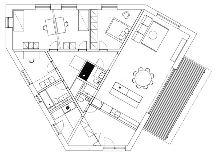 Dům Hexagon, GutGut, půdorys