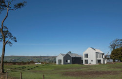 Moderní farma od Ann Nisbet Studio