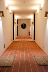 Vinařství Thaya od Jakub Cigler Architekti na jižní Moravě