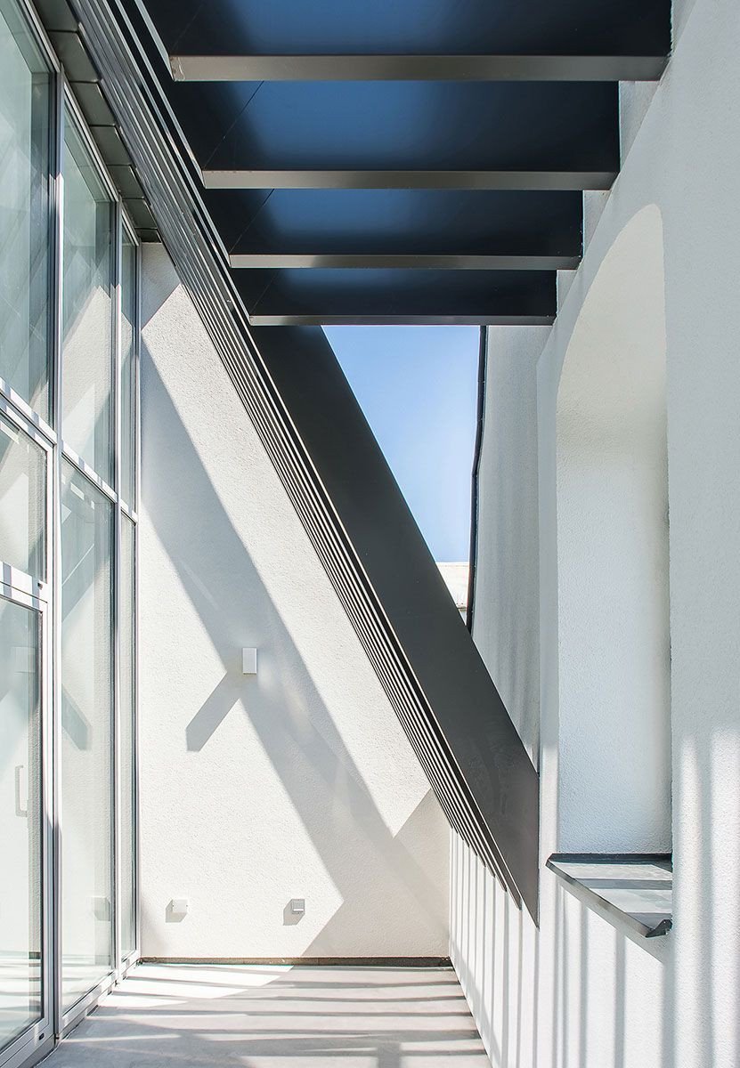PLATFORMA ARCHITEKTI, Dům s loftem - foto