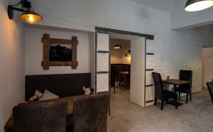 skutek architecture, Stejkárna / holešovickej steakhouse – foto