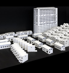 Magisterský ateliér Mikaela Bergquista na KTH pracuje s tématem "Jak bychom měli žít – společně?" (na obrázku: fotografie modelu, studentská práce)