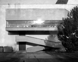 Dům umění v Piešťanech od Ferdinanda Milučkého, 1968-1979. Foto: Lucia Kuklišová, zdroj: SOS Brutalism