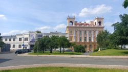 Kulturní dům Peklo, čelní pohled od města, současný stav