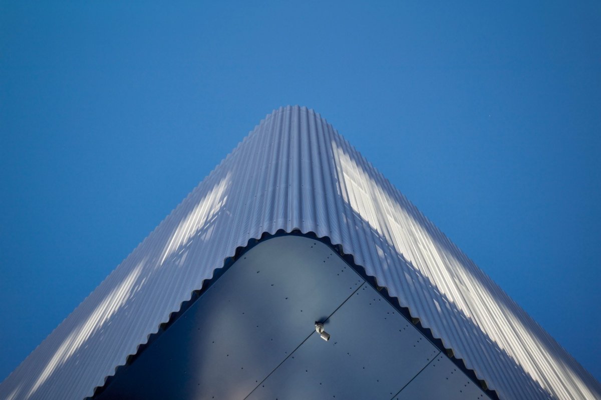 Výrobní a administrativní objekt firmy Pilana Karbid v Hulíně, Ellement architects