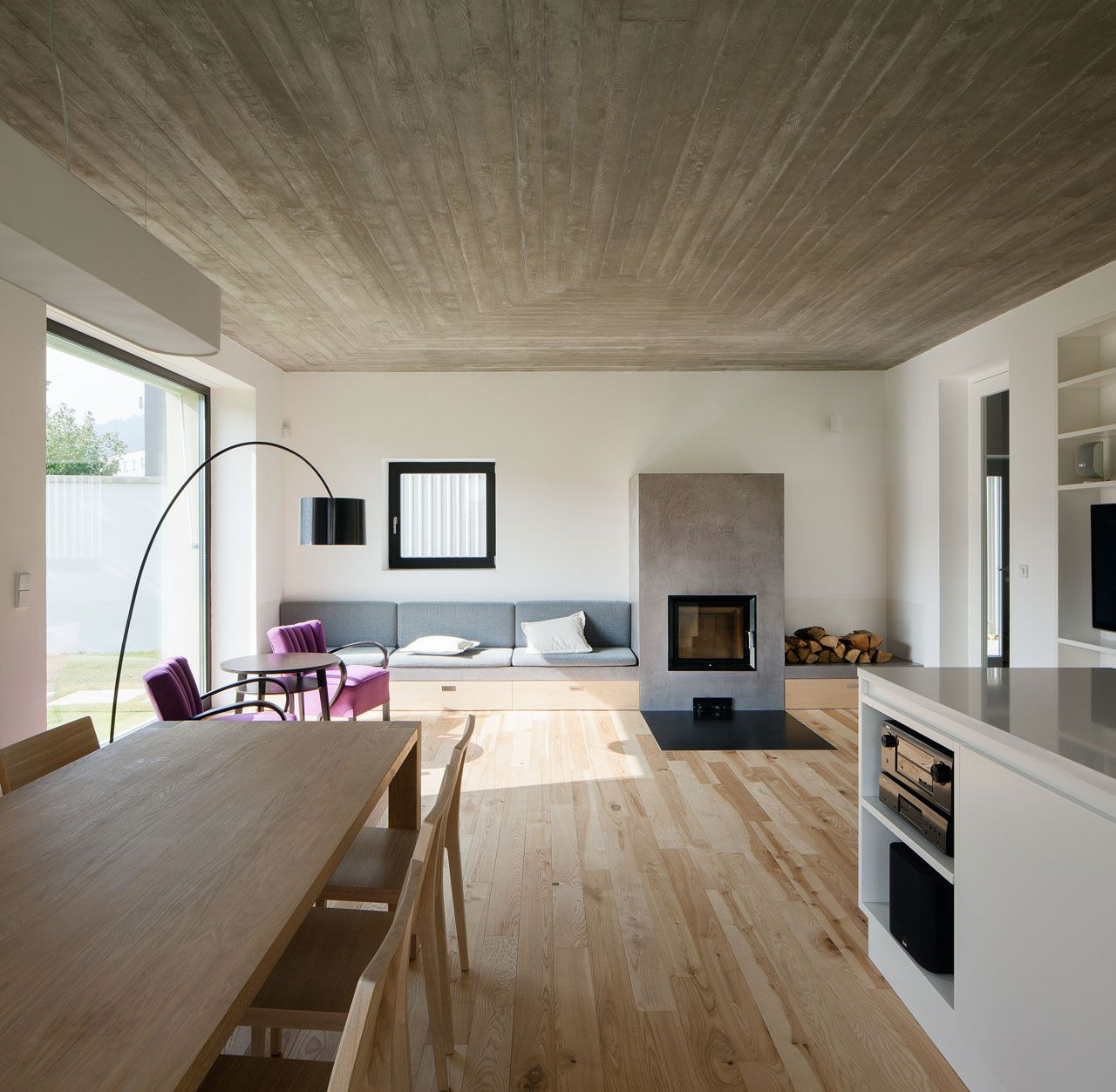 ov-a, Dům pro volný čas Sušice – foto