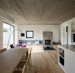 ov-a, Dům pro volný čas Sušice – foto