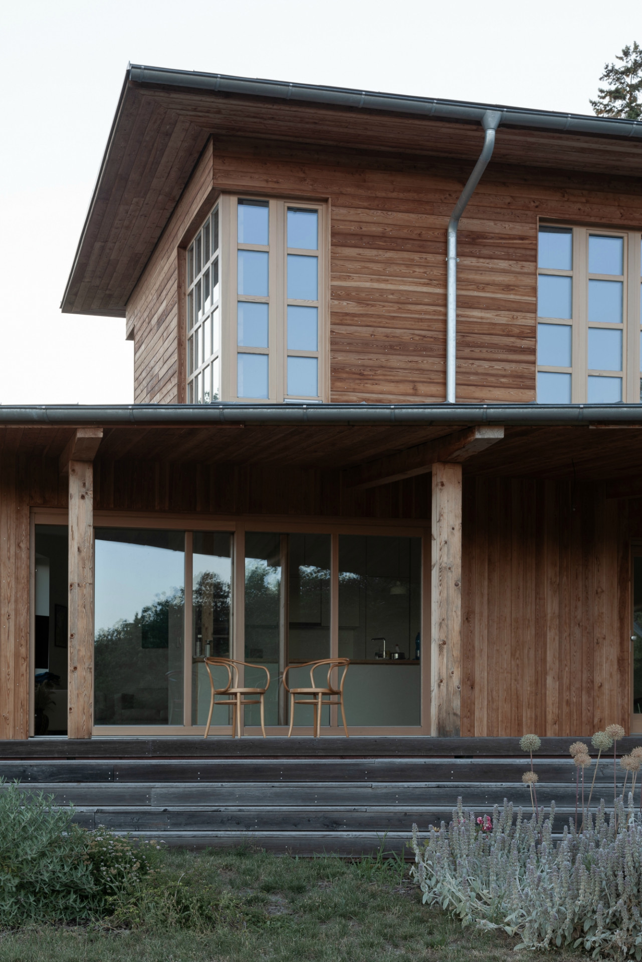 Letní dům u Štěchovic, Znamení čtyř - architekti