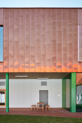 Rekonstrukce a rozšíření Základní školy Vřesovice, Public Atelier, studio FUUZE/ Jiří Markevič, Jaroslav Sedlák