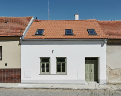 Rekonstrukce rodinného domu Chotutice, 2xpa