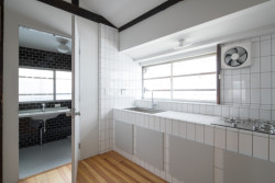 Dům v tokijské čtvrti Širokendai po rekonstrukci.