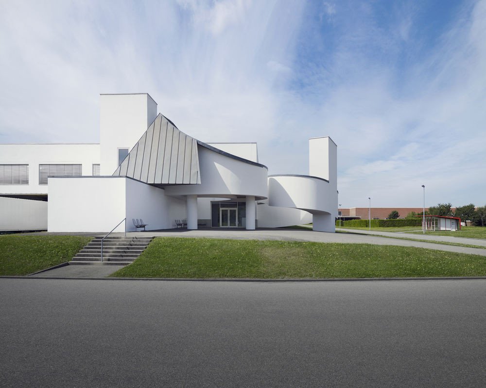 The factory hall, Frank Gehry.
