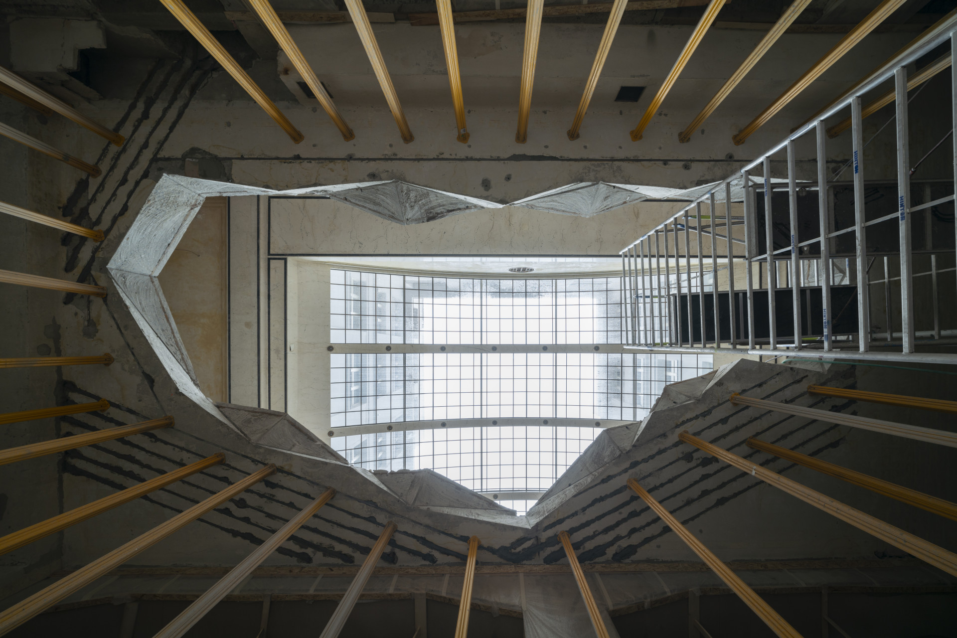 Fotografie z průběhu realizace restaurace Červený Jelen