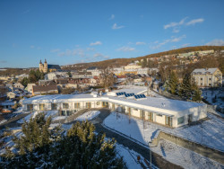 Dům seniorů Šternberk, masparti (Pavel Martinka, Ondřej Spusta)