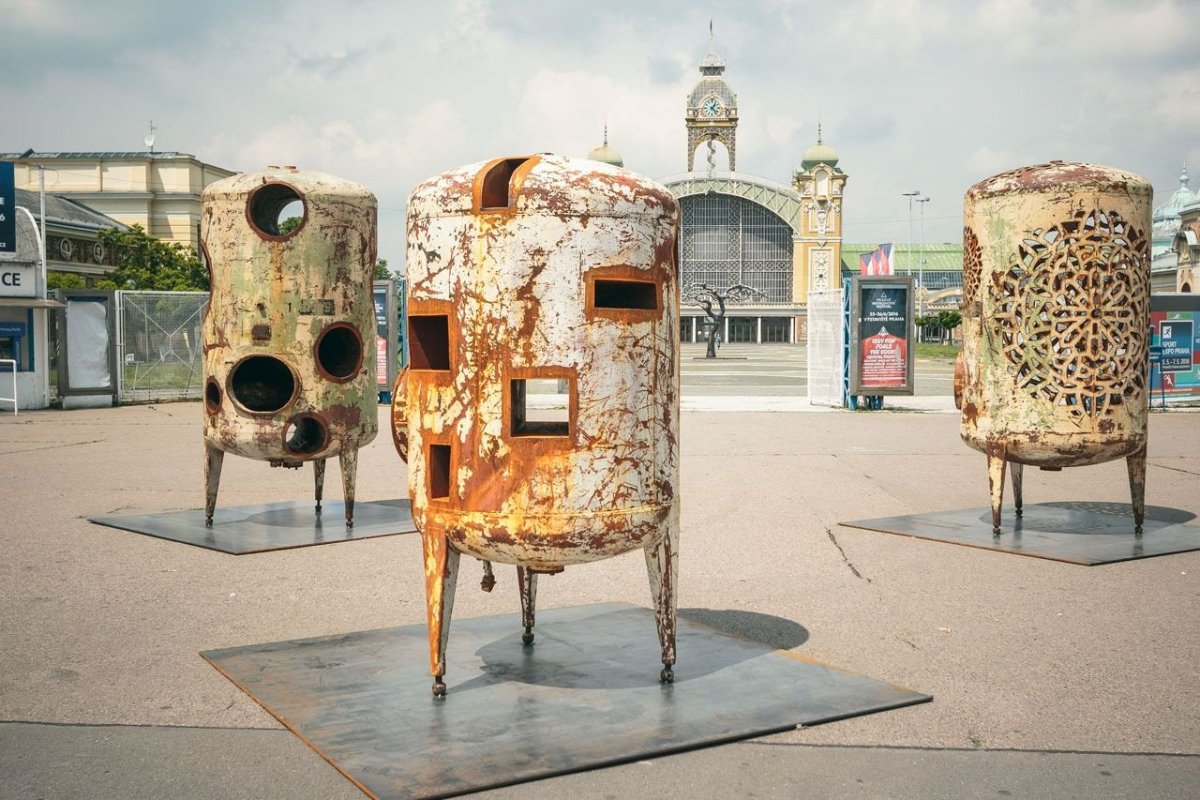 SCULPTURE LINE 2016, Praha: Čestmír Suška, Tichý rozhovor – foto