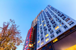 Nejvyšší modulární budova na světě – 461 Dean, New York.