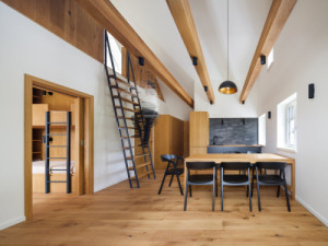 Interiér (Zářivý sudetský dům; No Architects)