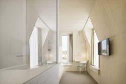 Hotel Bauhofstrasse, VON M