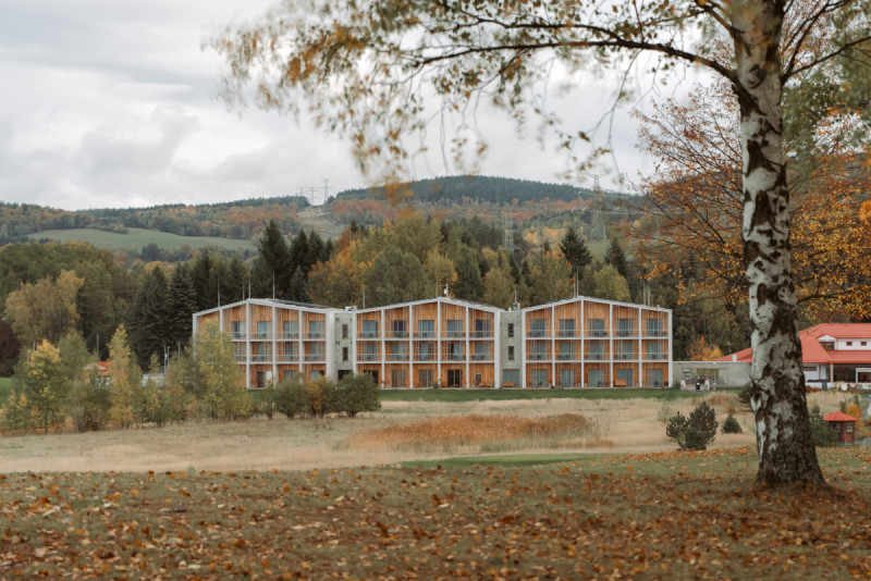 Golfový hotel v Sokolově od BekArch