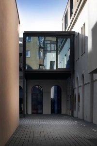 M Factory, Olgoj Chorchoj