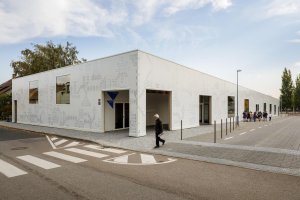 Obecní dům a radnice v Ďáblicích, A.LT Architekti