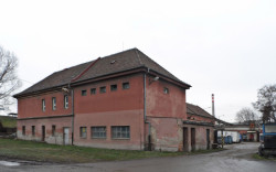 Pohled na východní fasádu domu č. p. 31.