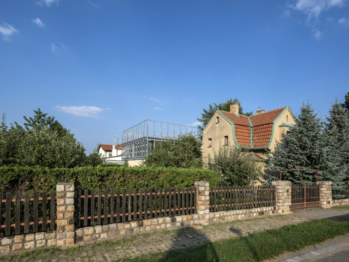 Dům v ocelovém korzetu, Jan Šépka /Šépka architekti/