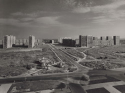 Projekt vznikl díky bohatému archivu fotografa Petra Sikuly a historikovi fotografie Pavlu Vančátovi.