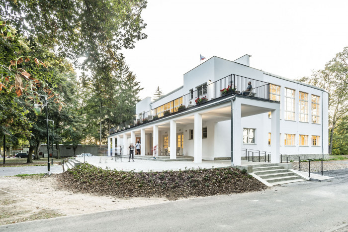 Rekonstrukce pavilonu A na výstavišti v Lounech, Ondřej Tuček