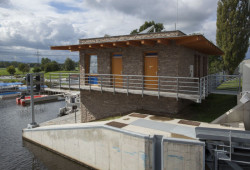 Vltavská vodní cesta - kapitanát České Vrbné - foto